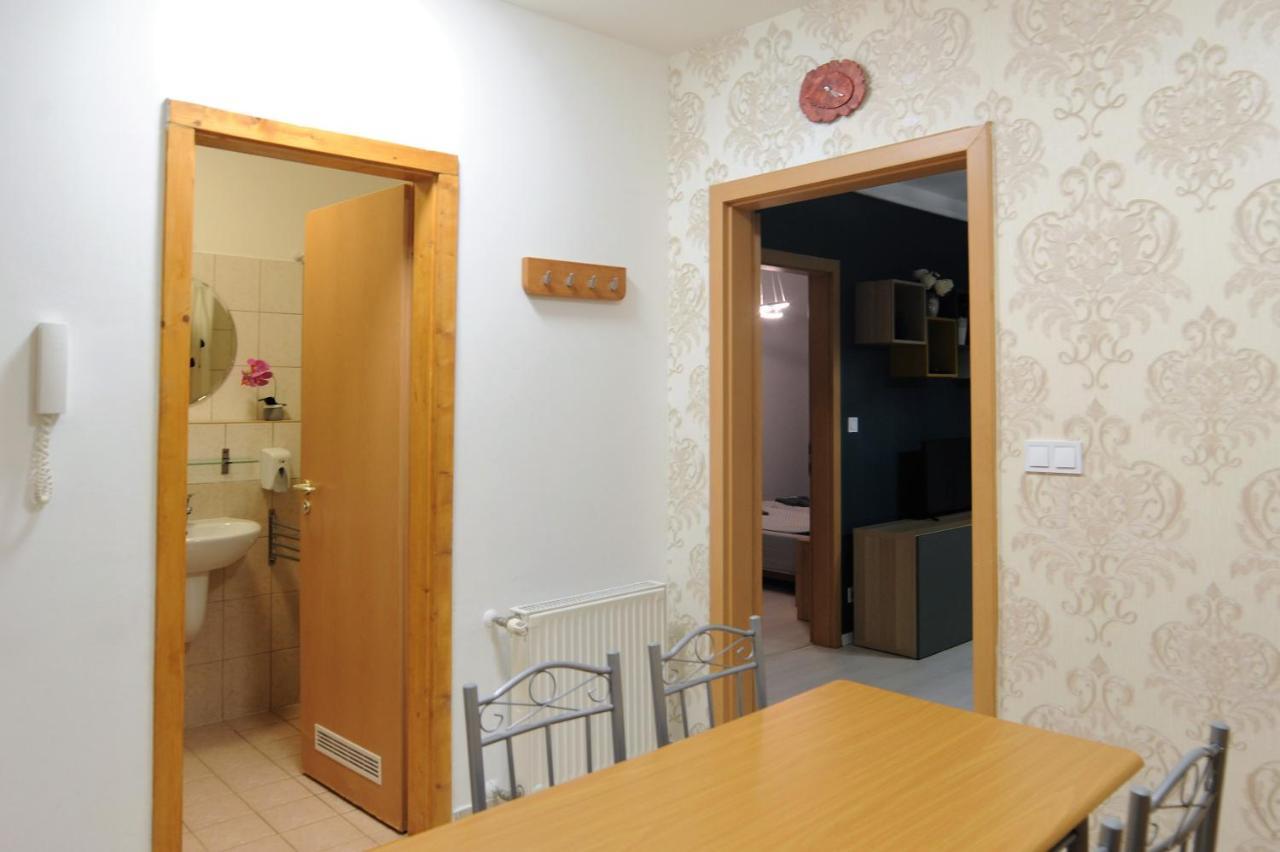 Apartment Lovely In The Heart Of